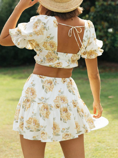 Two-piece Ruffle lace-u,p crop top , floral short sleeve skirt set